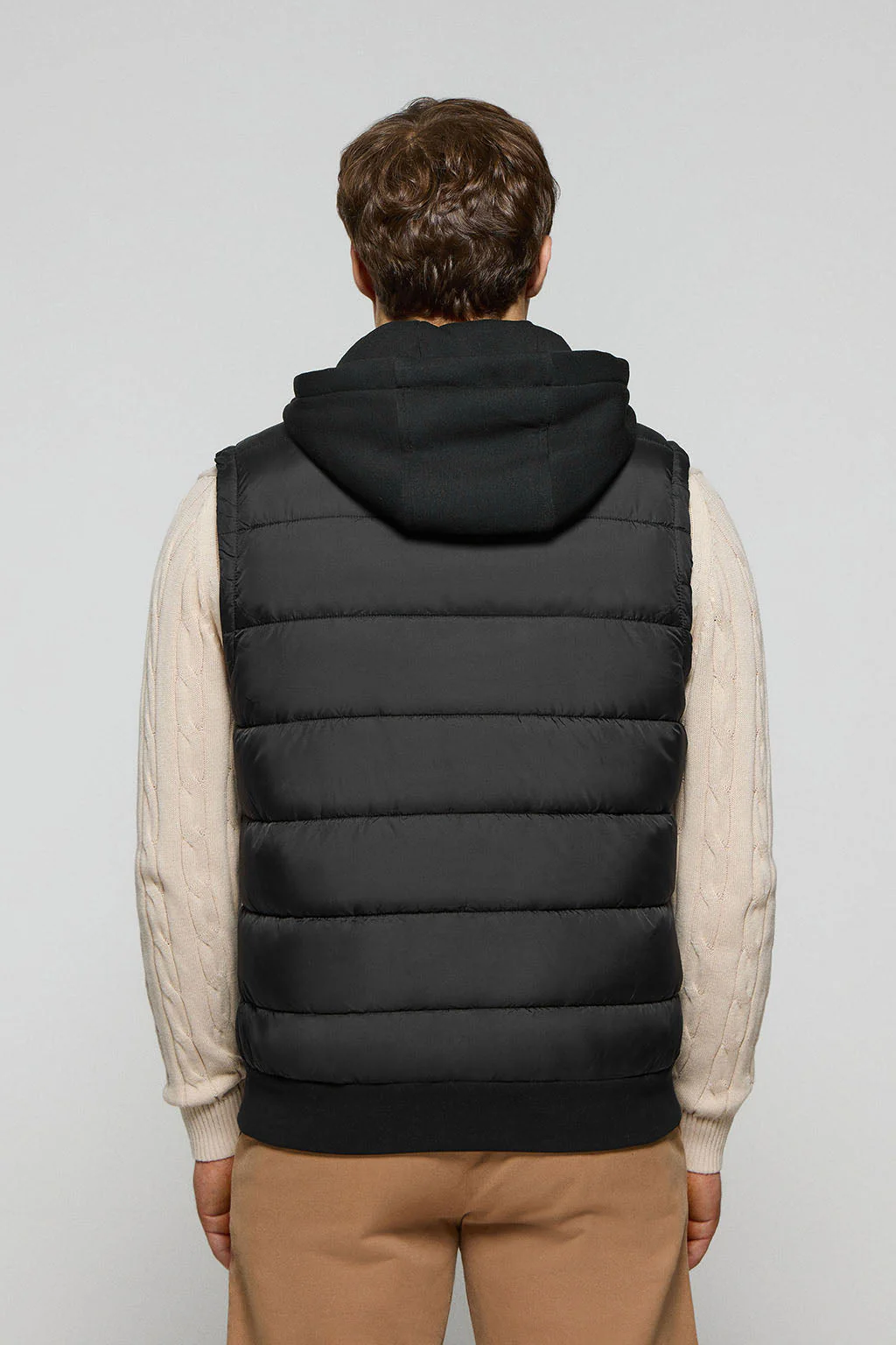 Black puffer vest Canyon with Polo Club details - Image 5