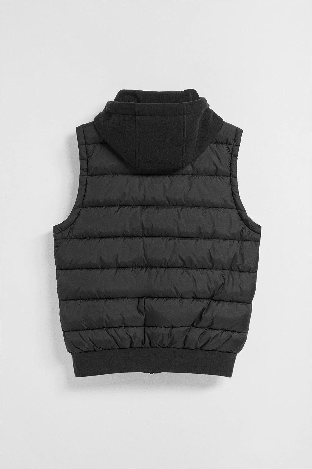 Black puffer vest Canyon with Polo Club details - Image 9