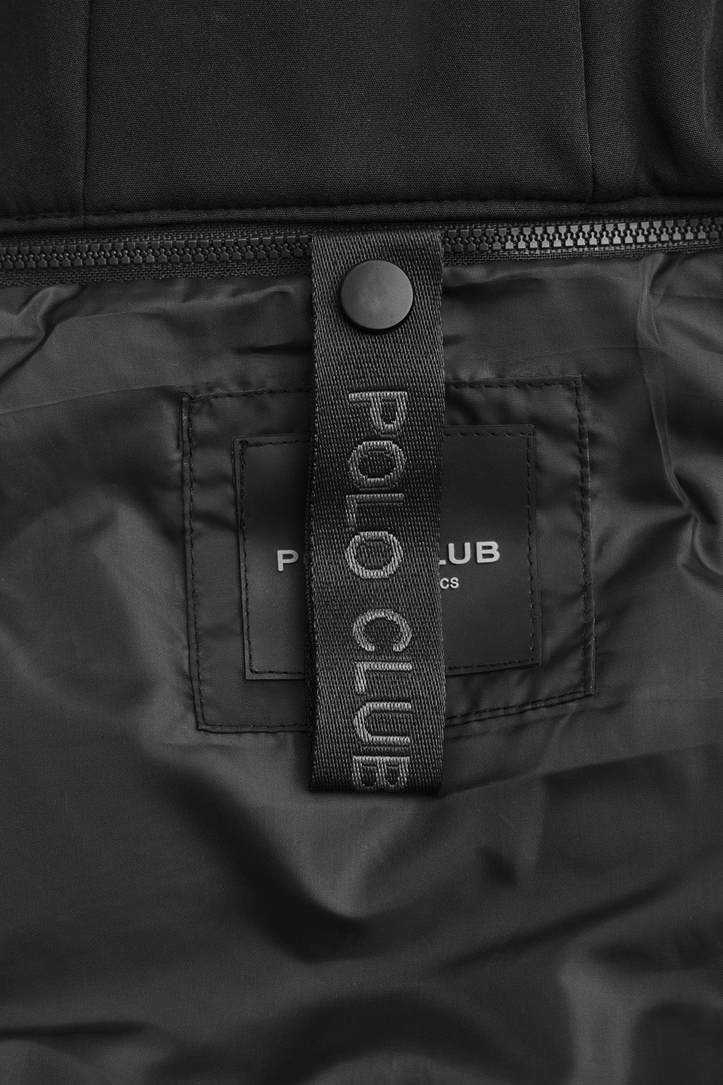 Black puffer vest with Polo Club logo - Image 10