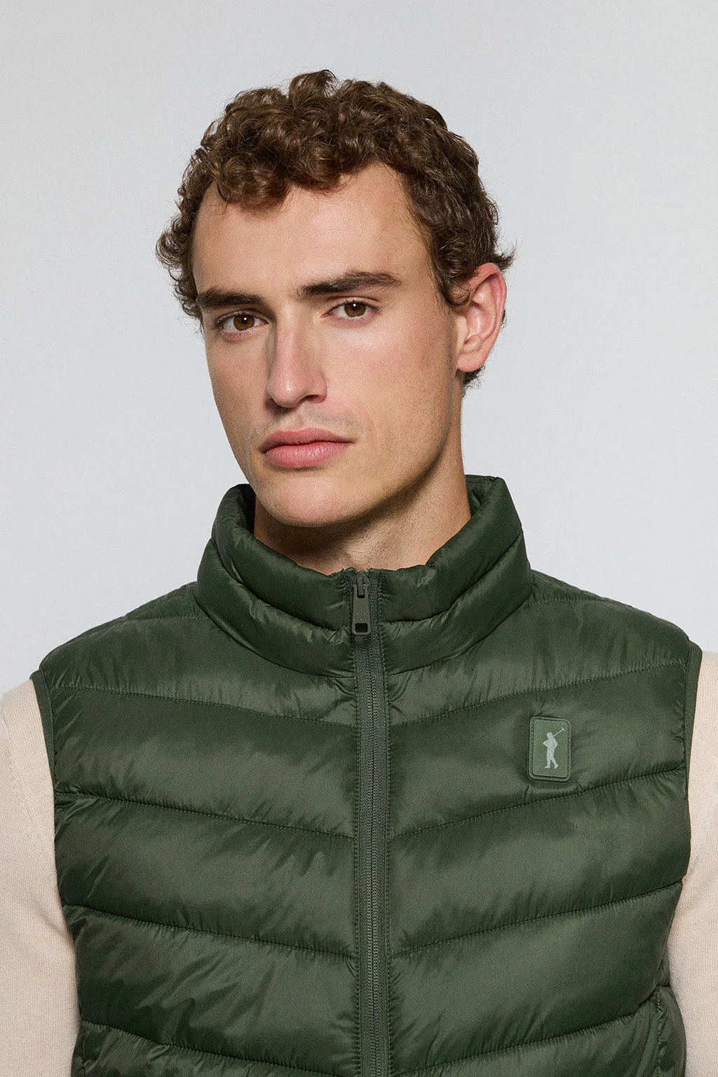 Dark-green ultralight vest Chase with Rigby Go patch - Image 2