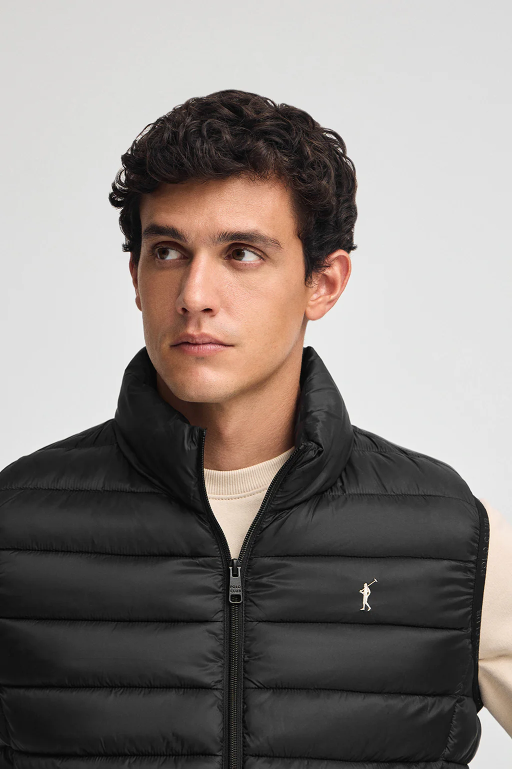 Black ultralight vest with Rigby Go logo - Image 2