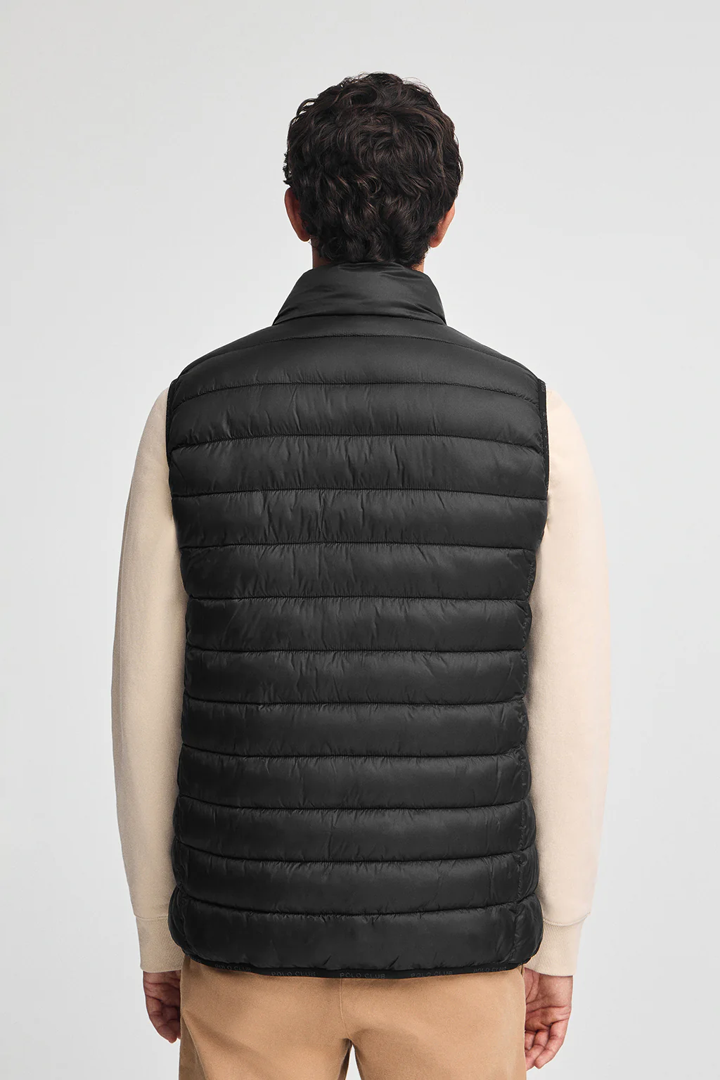 Black ultralight vest with Rigby Go logo - Image 4
