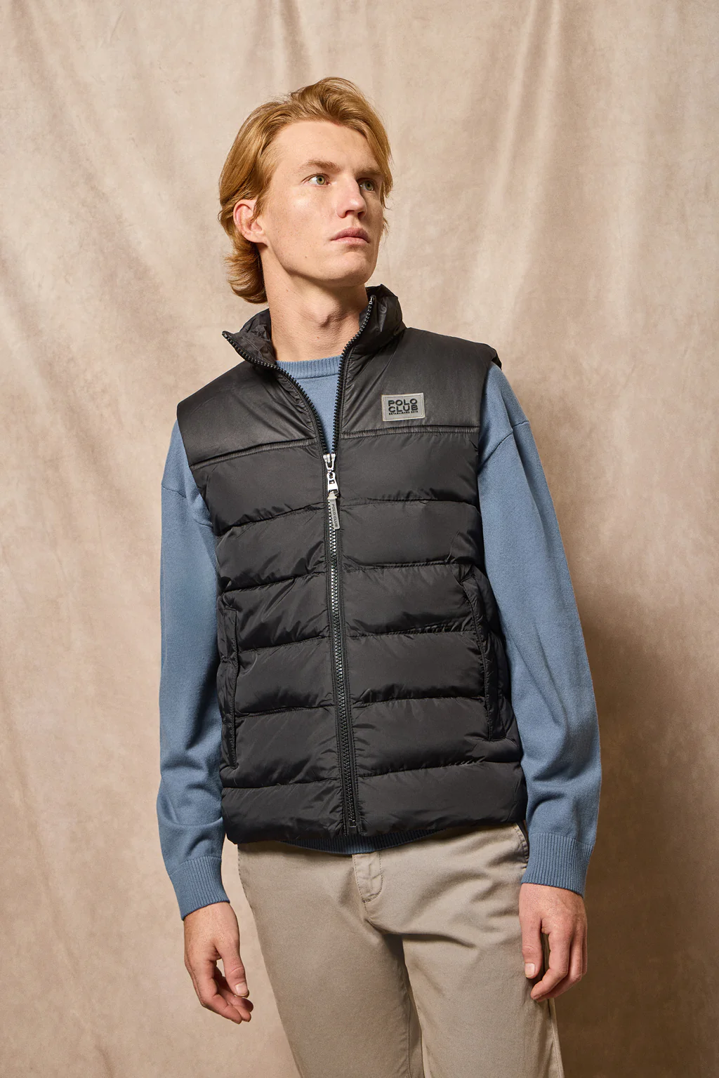 Black ultralight vest with Polo Club rubber patch - Image 11