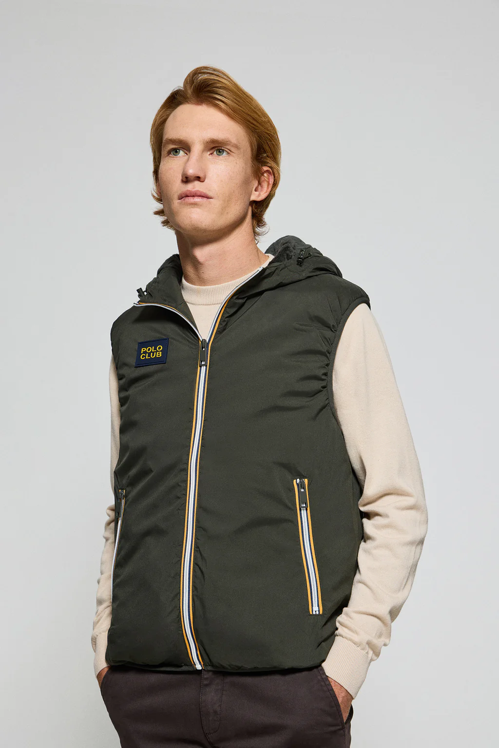 Green light vest with fixed hood and Polo Club details