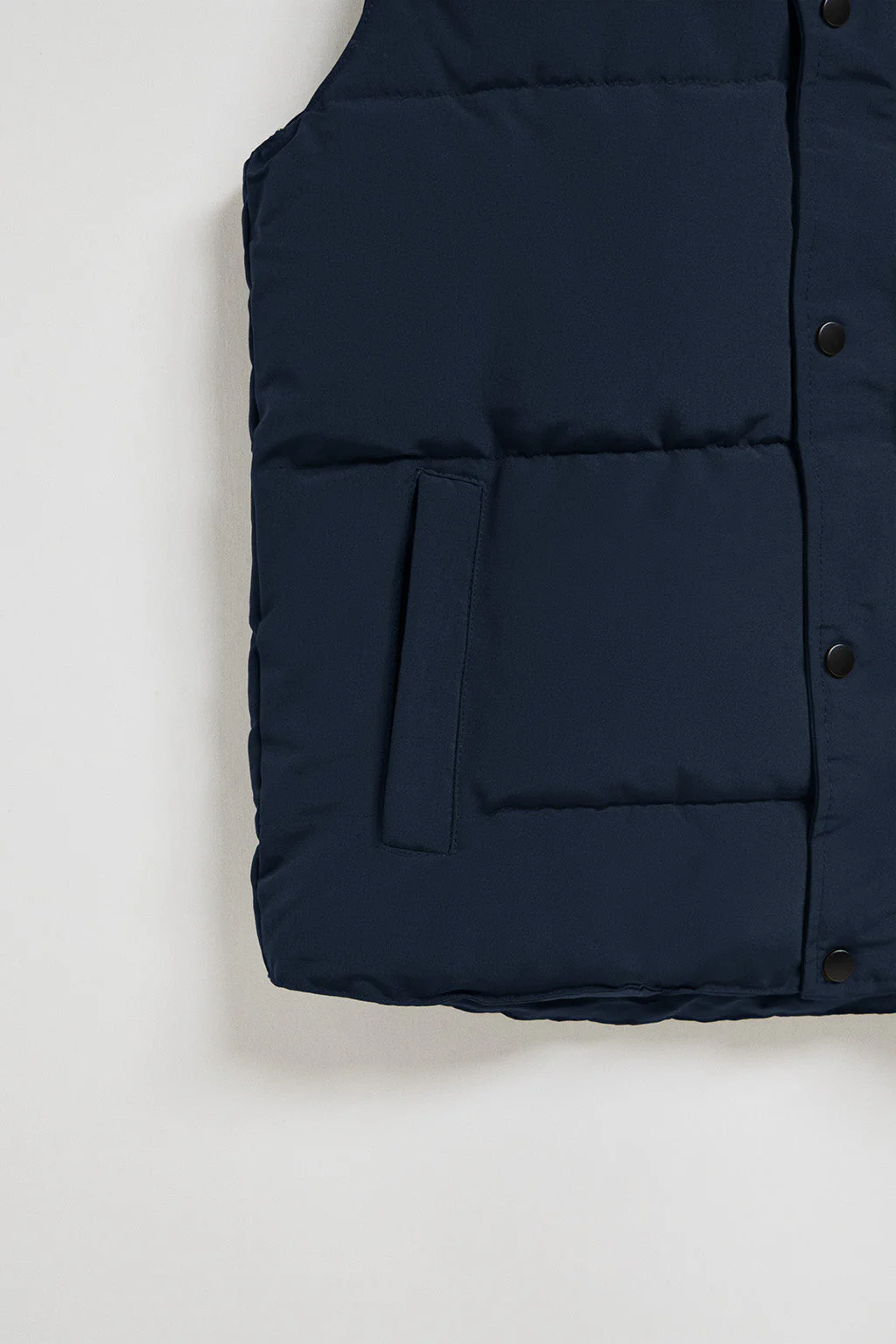 Blue puffer vest with Polo Club rubber patch - Image 8