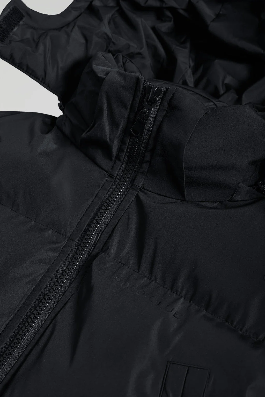 Black long puffer vest with pockets and Polo Club print - Image 6