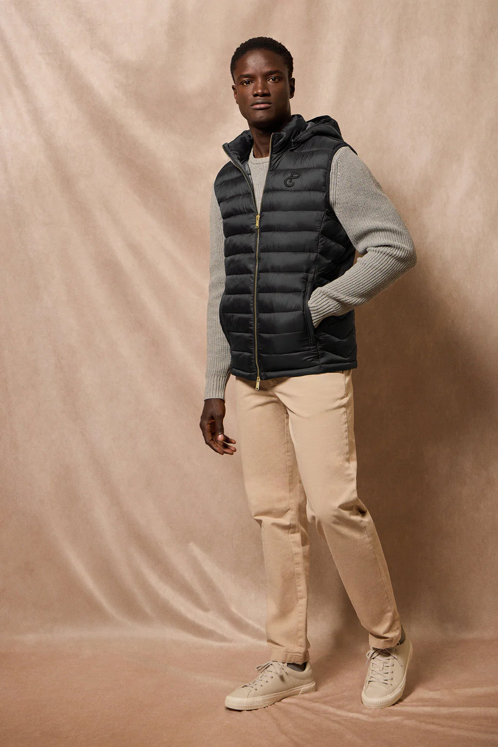 Black ultralight vest Pau with detachable hood and PC embroidery - Image 6