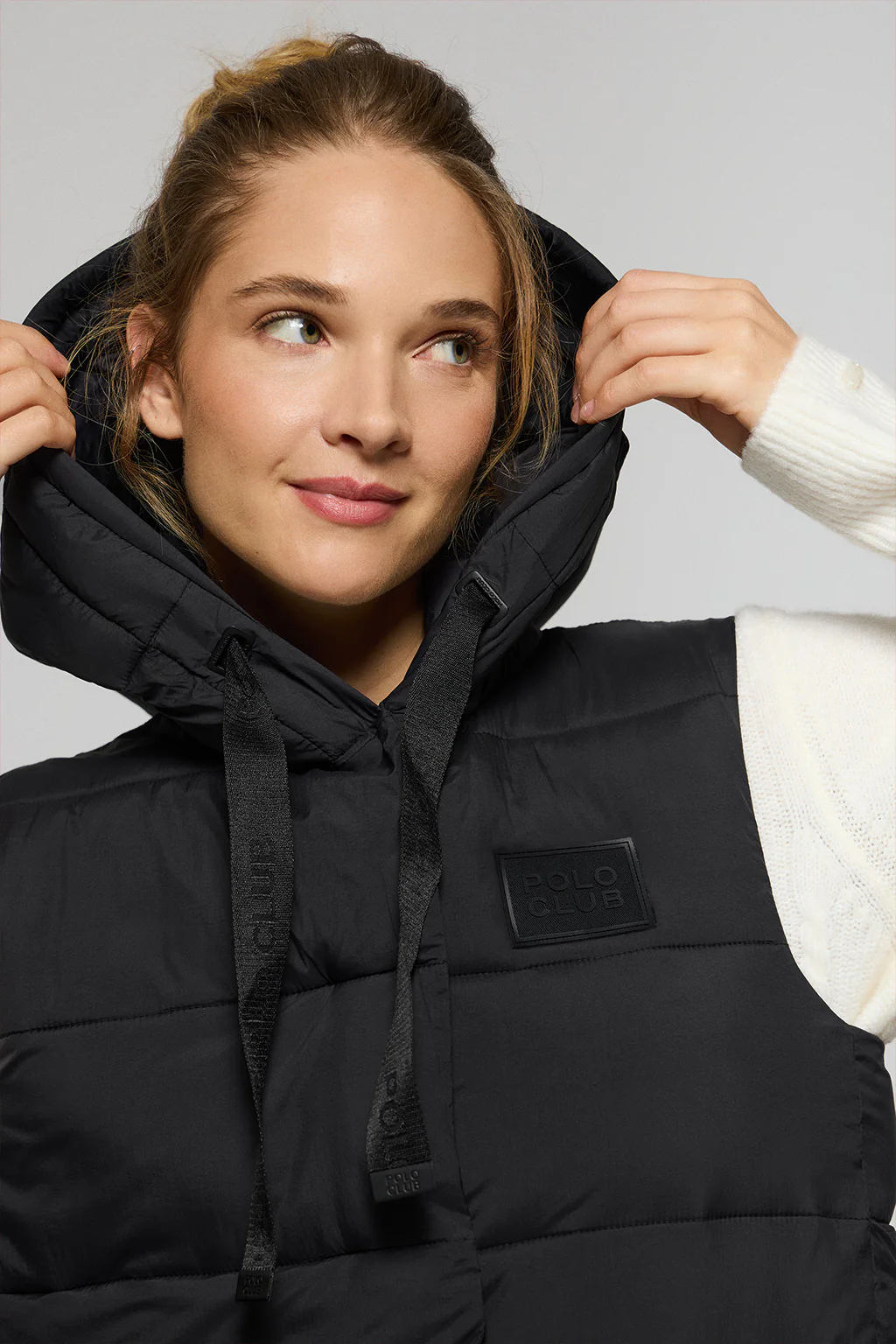 Black vest Siena with fixed hood and Polo Club details - Image 6