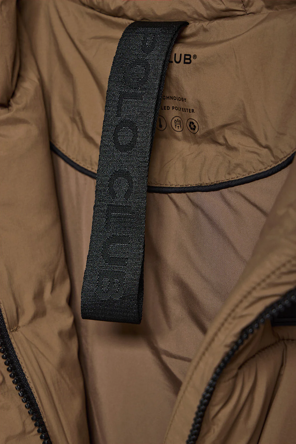 Brown vest Siena with fixed hood and Polo Club details - Image 9