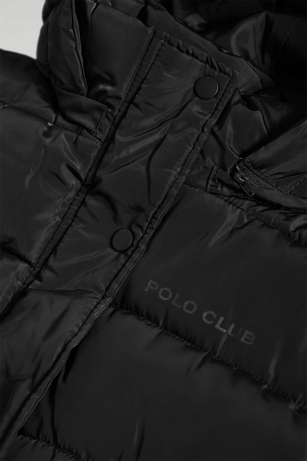 Black puffer vest with hood and Polo Club print - Image 8